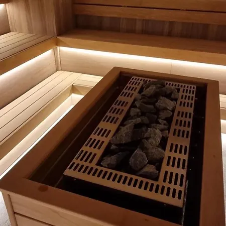 Woodside Residences Ski&spa Apartment